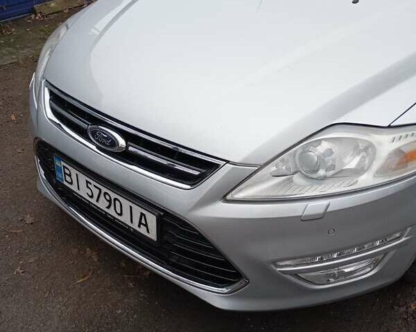 Сірий Форд Мондео, об'ємом двигуна 2 л та пробігом 220 тис. км за 9700 $, фото 1 на Automoto.ua