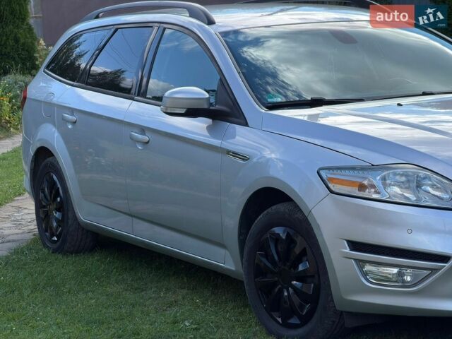 Сірий Форд Мондео, об'ємом двигуна 2 л та пробігом 264 тис. км за 5999 $, фото 1 на Automoto.ua