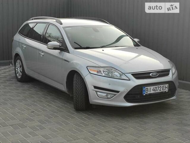 Сірий Форд Мондео, об'ємом двигуна 2 л та пробігом 269 тис. км за 7799 $, фото 1 на Automoto.ua