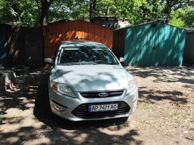 Сірий Форд Мондео, об'ємом двигуна 0 л та пробігом 350 тис. км за 6000 $, фото 1 на Automoto.ua