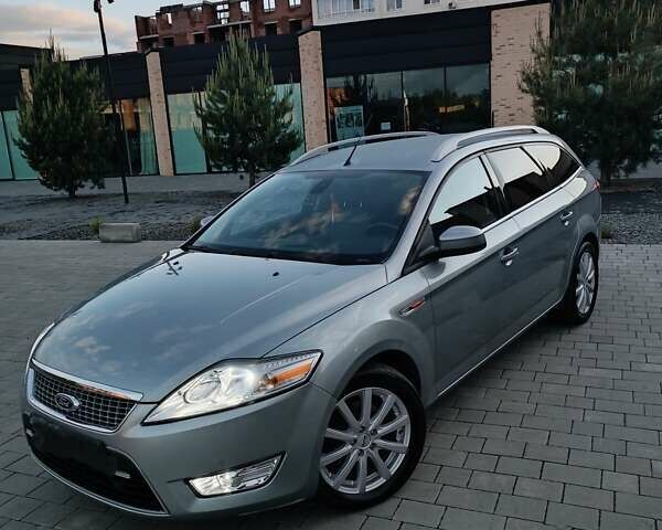 Серый Форд Мондео, объемом двигателя 2 л и пробегом 219 тыс. км за 7000 $, фото 1 на Automoto.ua