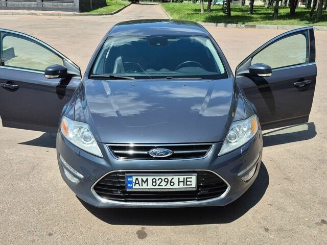 Сірий Форд Мондео, об'ємом двигуна 2 л та пробігом 270 тис. км за 8500 $, фото 1 на Automoto.ua