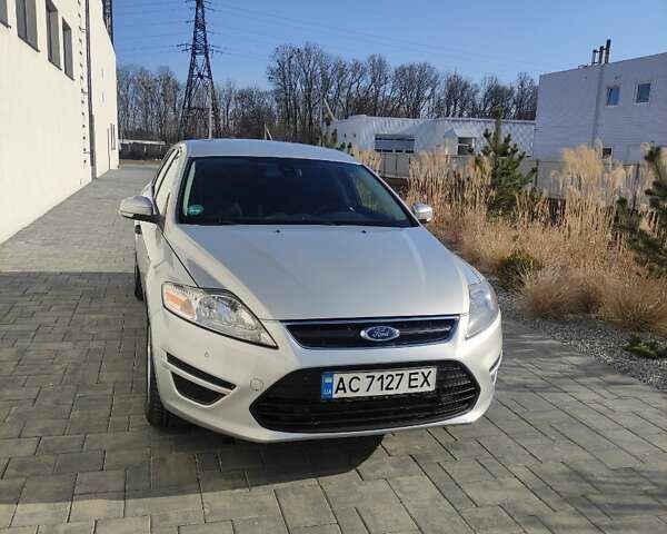 Сірий Форд Мондео, об'ємом двигуна 1.6 л та пробігом 198 тис. км за 8550 $, фото 1 на Automoto.ua
