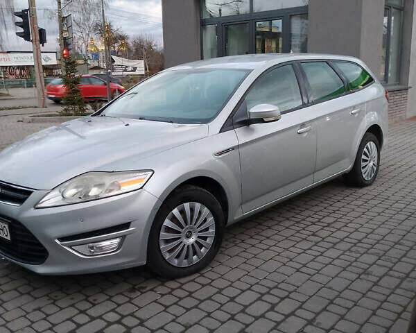 Серый Форд Мондео, объемом двигателя 2 л и пробегом 143 тыс. км за 9300 $, фото 1 на Automoto.ua