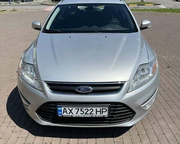 Сірий Форд Мондео, об'ємом двигуна 2 л та пробігом 245 тис. км за 7500 $, фото 1 на Automoto.ua