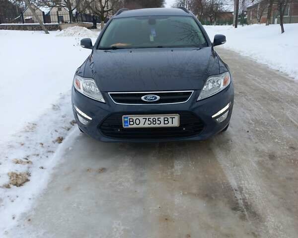 Сірий Форд Мондео, об'ємом двигуна 2 л та пробігом 239 тис. км за 7800 $, фото 1 на Automoto.ua