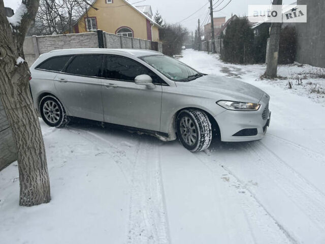 Сірий Форд Мондео, об'ємом двигуна 2 л та пробігом 260 тис. км за 12400 $, фото 1 на Automoto.ua