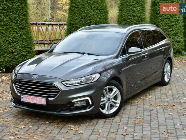 Серый Форд Мондео, объемом двигателя 2 л и пробегом 244 тыс. км за 13900 $, фото 1 на Automoto.ua