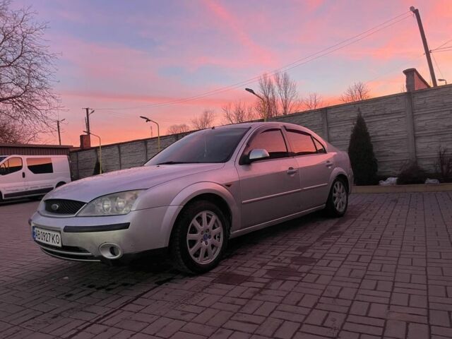 Серый Форд Мондео, объемом двигателя 2 л и пробегом 320 тыс. км за 3100 $, фото 1 на Automoto.ua