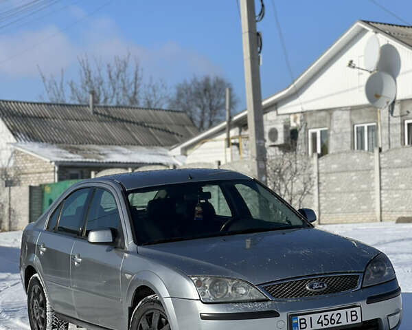 Серый Форд Мондео, объемом двигателя 2 л и пробегом 330 тыс. км за 3000 $, фото 1 на Automoto.ua