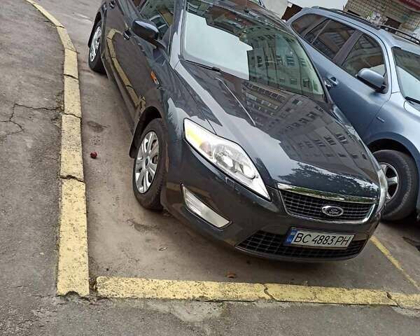 Серый Форд Мондео, объемом двигателя 1.75 л и пробегом 247 тыс. км за 6400 $, фото 1 на Automoto.ua