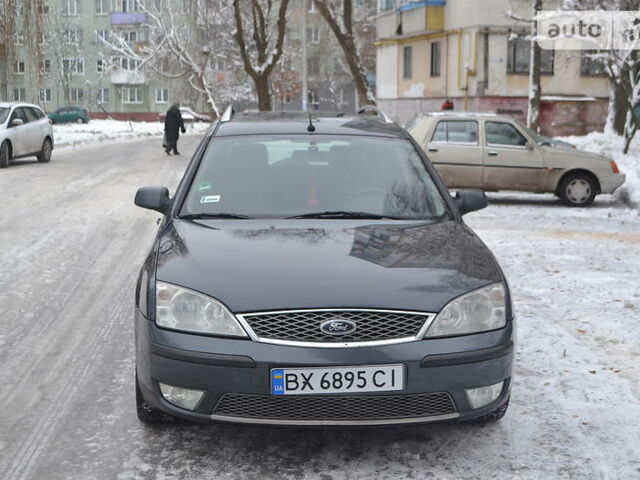 Сірий Форд Мондео, об'ємом двигуна 0 л та пробігом 220 тис. км за 5499 $, фото 1 на Automoto.ua