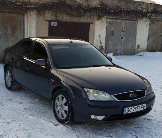 Синій Форд Мондео, об'ємом двигуна 2 л та пробігом 305 тис. км за 4200 $, фото 1 на Automoto.ua