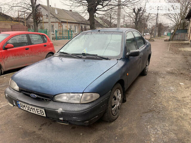 Синій Форд Мондео, об'ємом двигуна 1.6 л та пробігом 300 тис. км за 1150 $, фото 1 на Automoto.ua