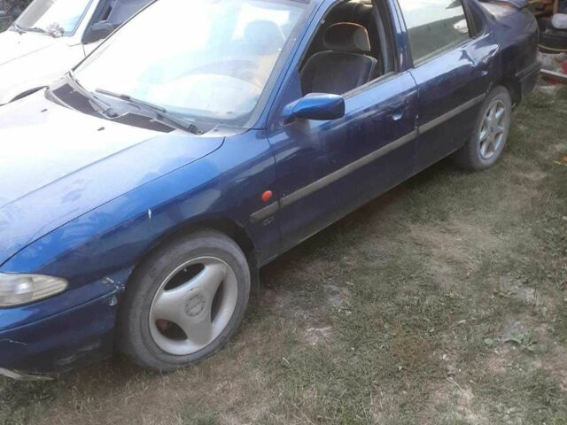 Синій Форд Мондео, об'ємом двигуна 0 л та пробігом 2 тис. км за 952 $, фото 1 на Automoto.ua