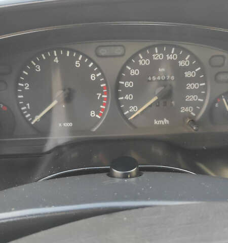 Синий Форд Мондео, объемом двигателя 1.8 л и пробегом 560 тыс. км за 1800 $, фото 1 на Automoto.ua