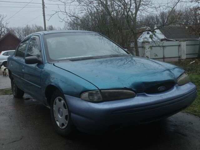 Синий Форд Мондео, объемом двигателя 2 л и пробегом 450 тыс. км за 650 $, фото 1 на Automoto.ua