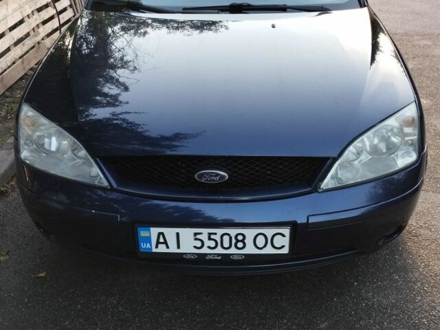 Синий Форд Мондео, объемом двигателя 2 л и пробегом 260 тыс. км за 3500 $, фото 1 на Automoto.ua