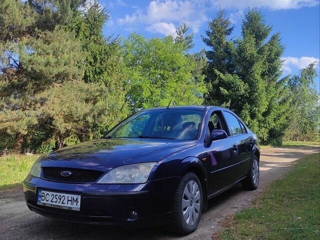 Синий Форд Мондео, объемом двигателя 2 л и пробегом 313 тыс. км за 3200 $, фото 1 на Automoto.ua