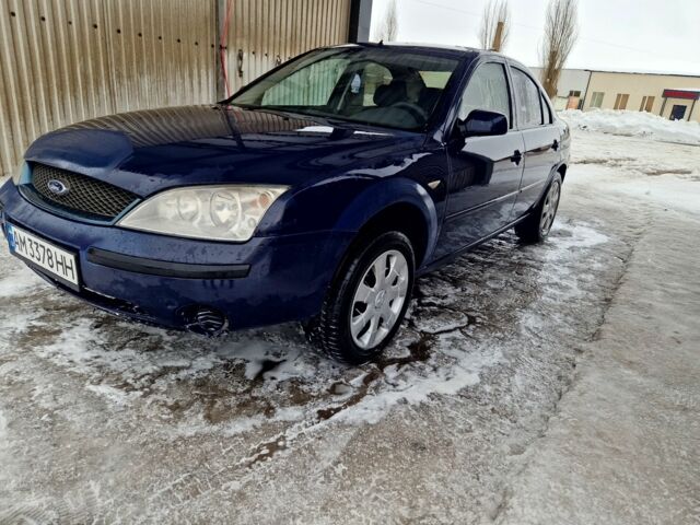 Синий Форд Мондео, объемом двигателя 2 л и пробегом 350 тыс. км за 2600 $, фото 1 на Automoto.ua