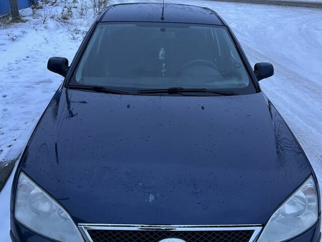 Синій Форд Мондео, об'ємом двигуна 1.8 л та пробігом 234 тис. км за 3000 $, фото 1 на Automoto.ua