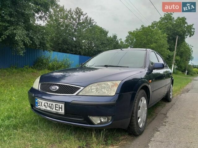 Синий Форд Мондео, объемом двигателя 1.8 л и пробегом 200 тыс. км за 3000 $, фото 1 на Automoto.ua