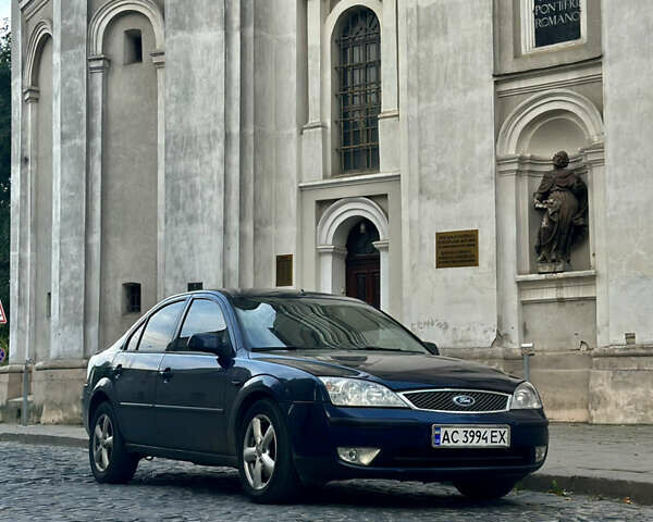 Синий Форд Мондео, объемом двигателя 1.99 л и пробегом 377 тыс. км за 3500 $, фото 1 на Automoto.ua
