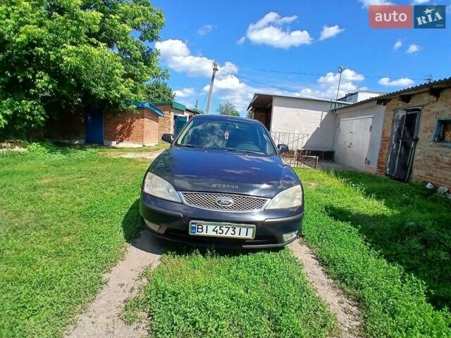 Синій Форд Мондео, об'ємом двигуна 1.8 л та пробігом 258 тис. км за 2900 $, фото 1 на Automoto.ua