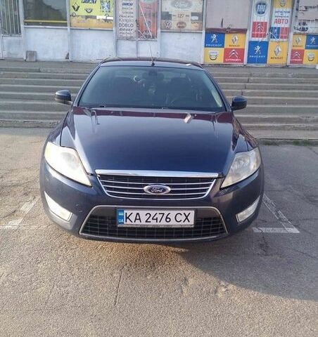 Синий Форд Мондео, объемом двигателя 2 л и пробегом 220 тыс. км за 5700 $, фото 1 на Automoto.ua