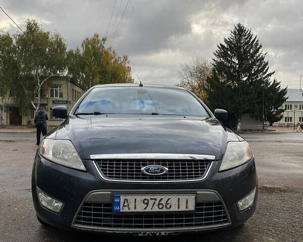 Синий Форд Мондео, объемом двигателя 1.8 л и пробегом 334 тыс. км за 5300 $, фото 1 на Automoto.ua