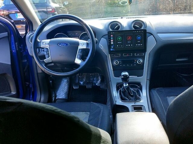 Синий Форд Мондео, объемом двигателя 1.6 л и пробегом 26700 тыс. км за 9000 $, фото 1 на Automoto.ua