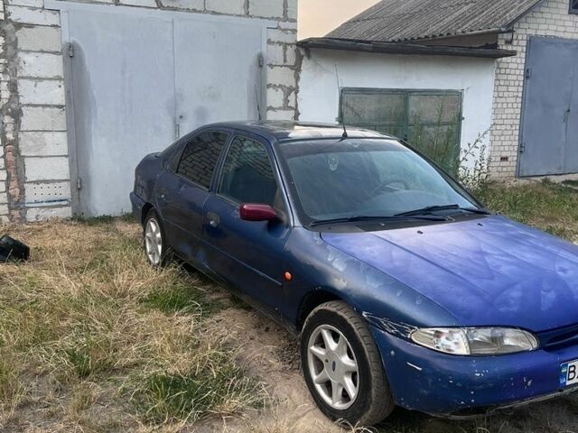 Синий Форд Мондео, объемом двигателя 2 л и пробегом 400 тыс. км за 778 $, фото 1 на Automoto.ua