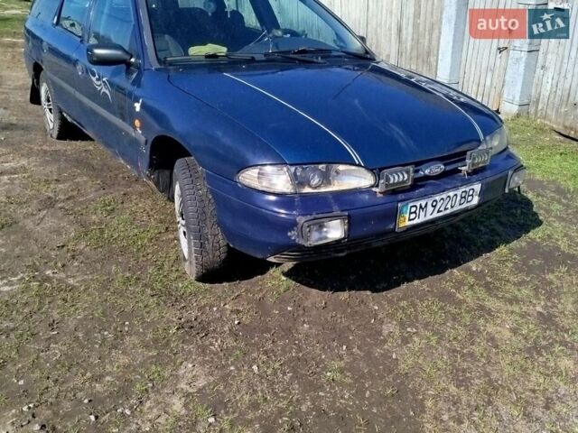 Синій Форд Мондео, об'ємом двигуна 1.75 л та пробігом 320 тис. км за 1800 $, фото 1 на Automoto.ua