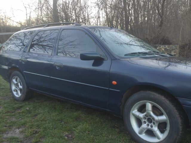 Синій Форд Мондео, об'ємом двигуна 1.8 л та пробігом 370 тис. км за 1700 $, фото 1 на Automoto.ua