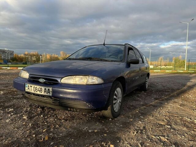 Синій Форд Мондео, об'ємом двигуна 0 л та пробігом 284 тис. км за 800 $, фото 1 на Automoto.ua