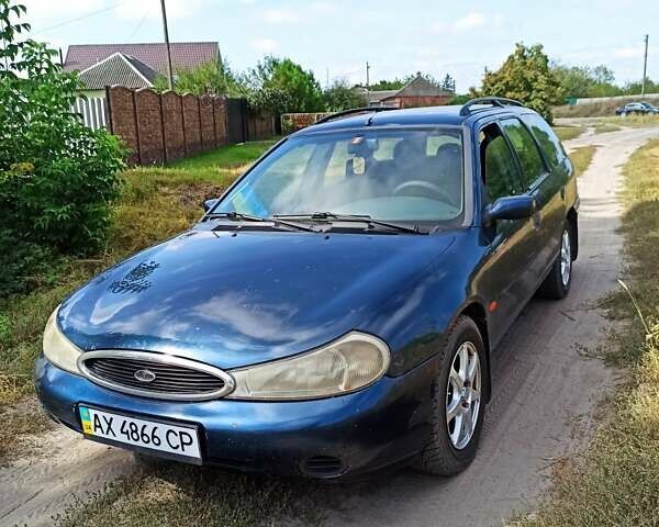 Синій Форд Мондео, об'ємом двигуна 1.8 л та пробігом 400 тис. км за 1900 $, фото 1 на Automoto.ua