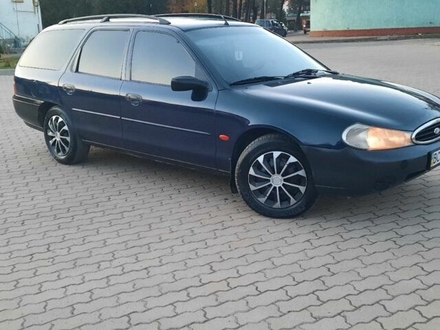 Синий Форд Мондео, объемом двигателя 0 л и пробегом 342 тыс. км за 900 $, фото 1 на Automoto.ua