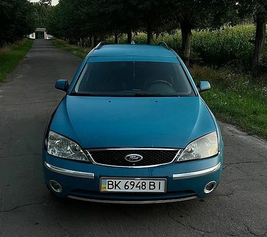Синій Форд Мондео, об'ємом двигуна 2 л та пробігом 374 тис. км за 2350 $, фото 1 на Automoto.ua