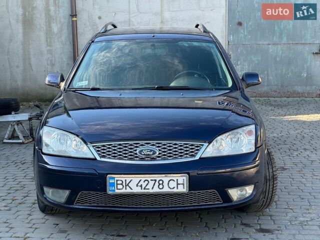 Синій Форд Мондео, об'ємом двигуна 2 л та пробігом 350 тис. км за 2500 $, фото 1 на Automoto.ua