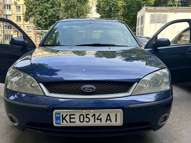 Синий Форд Мондео, объемом двигателя 2 л и пробегом 370 тыс. км за 3650 $, фото 1 на Automoto.ua