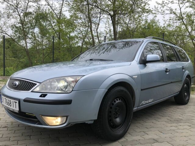 Синий Форд Мондео, объемом двигателя 2 л и пробегом 330 тыс. км за 2700 $, фото 1 на Automoto.ua