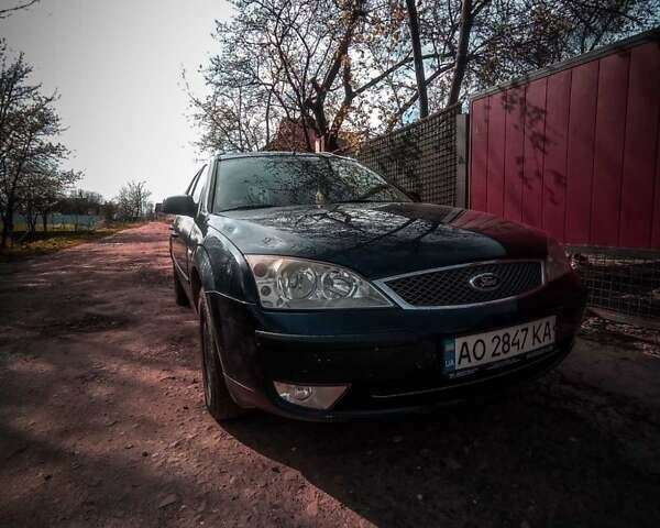 Синий Форд Мондео, объемом двигателя 2 л и пробегом 355 тыс. км за 3900 $, фото 1 на Automoto.ua