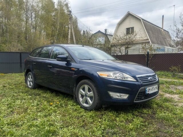 Синій Форд Мондео, об'ємом двигуна 2 л та пробігом 264 тис. км за 7100 $, фото 1 на Automoto.ua