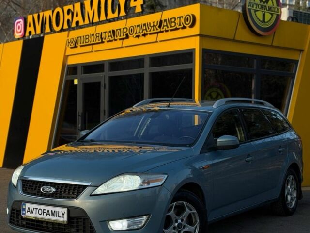 Синій Форд Мондео, об'ємом двигуна 0 л та пробігом 240 тис. км за 5500 $, фото 1 на Automoto.ua