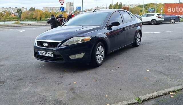 Синий Форд Мондео, объемом двигателя 1.6 л и пробегом 262 тыс. км за 6600 $, фото 1 на Automoto.ua