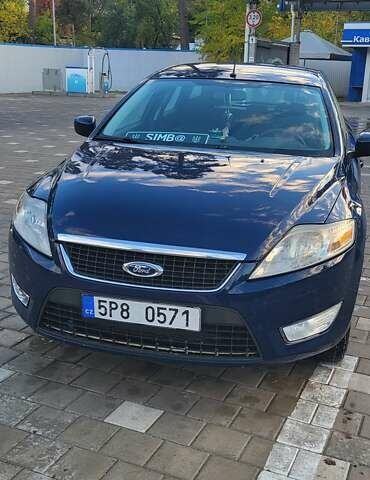 Синій Форд Мондео, об'ємом двигуна 2 л та пробігом 380 тис. км за 3000 $, фото 1 на Automoto.ua