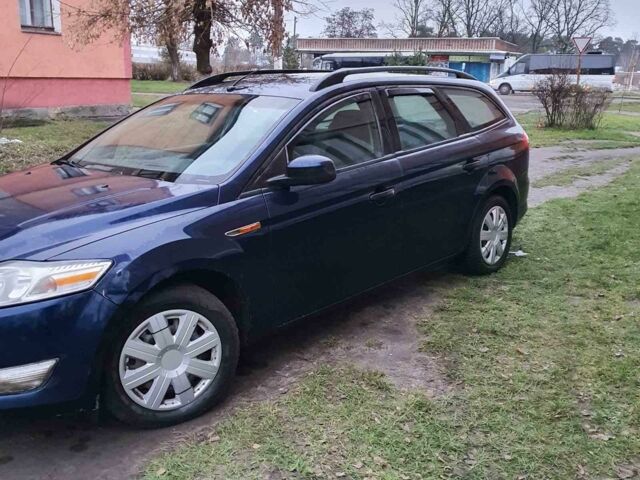 Синій Форд Мондео, об'ємом двигуна 2 л та пробігом 333 тис. км за 6100 $, фото 1 на Automoto.ua