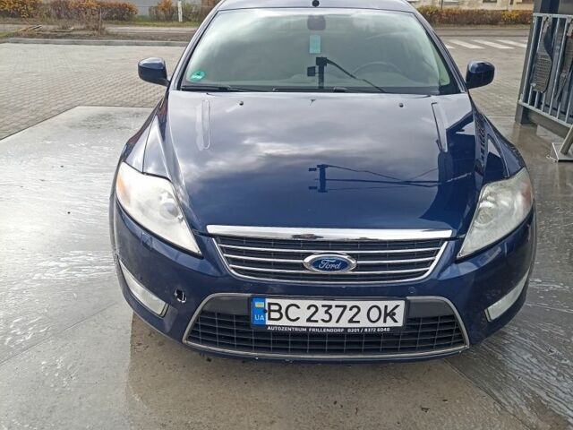 Синий Форд Мондео, объемом двигателя 2 л и пробегом 196 тыс. км за 5500 $, фото 1 на Automoto.ua