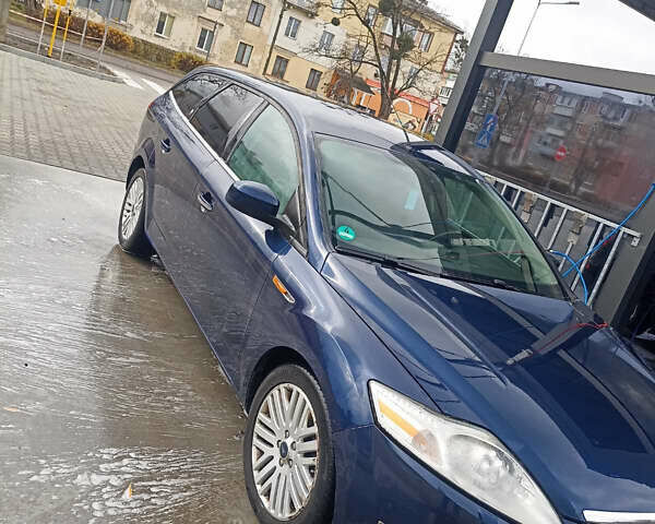 Синий Форд Мондео, объемом двигателя 2 л и пробегом 196 тыс. км за 6200 $, фото 1 на Automoto.ua