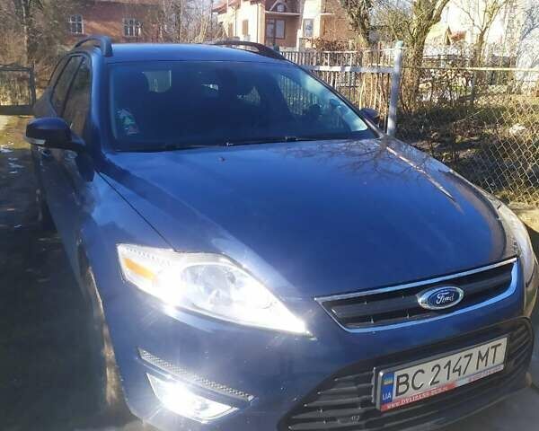 Синий Форд Мондео, объемом двигателя 2 л и пробегом 300 тыс. км за 6000 $, фото 1 на Automoto.ua
